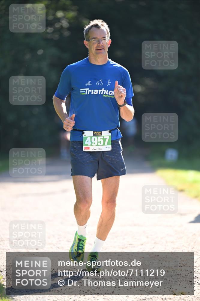 22.09.2024 - 32. Volkslauf durch das schöne Alstertal Dr. Thomas Lammeyer http://msf.ph/oto/7111219 22.09.2024 10:52:34 Laufen 4957 meine-sportfotos.de