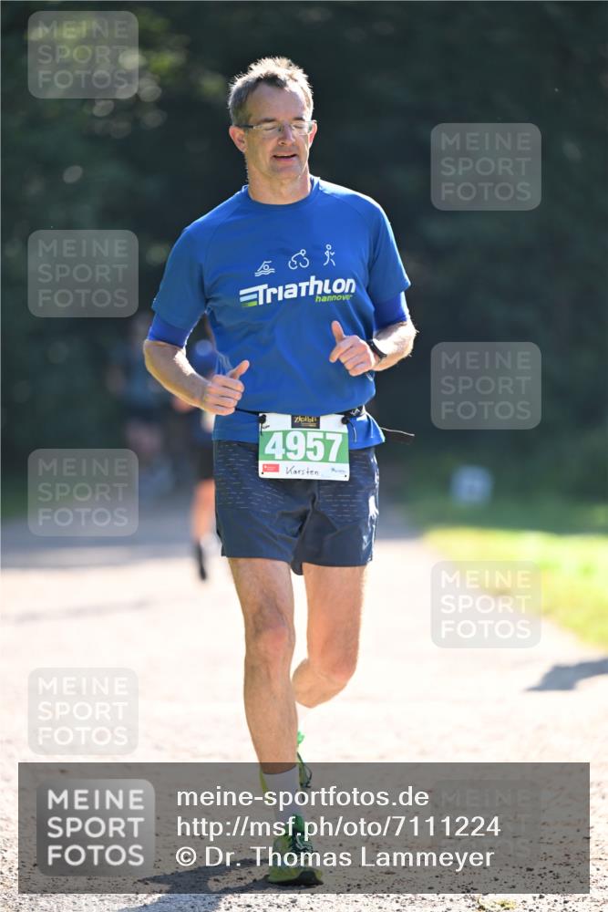 22.09.2024 - 32. Volkslauf durch das schöne Alstertal Dr. Thomas Lammeyer http://msf.ph/oto/7111224 22.09.2024 10:52:34 Laufen 4957 meine-sportfotos.de