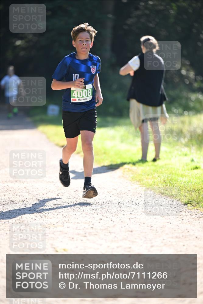 22.09.2024 - 32. Volkslauf durch das schöne Alstertal Dr. Thomas Lammeyer http://msf.ph/oto/7111266 22.09.2024 10:52:38 Laufen 17, 4008 meine-sportfotos.de