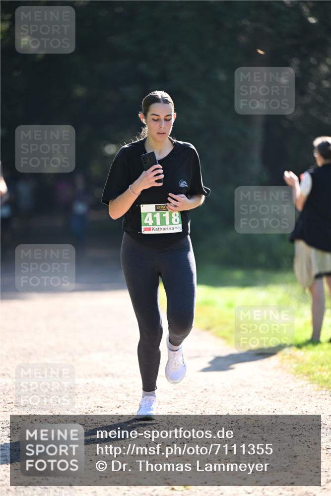 22.09.2024 - 32. Volkslauf durch das schöne Alstertal Dr. Thomas Lammeyer http://msf.ph/oto/7111355 22.09.2024 10:52:52 Laufen 4118 meine-sportfotos.de