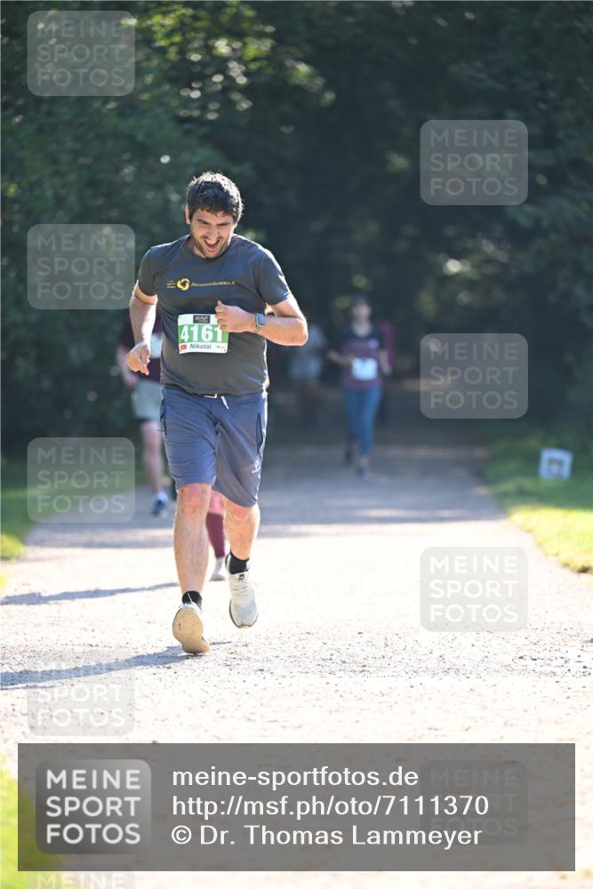 22.09.2024 - 32. Volkslauf durch das schöne Alstertal Dr. Thomas Lammeyer http://msf.ph/oto/7111370 22.09.2024 10:52:56 Laufen 4161 meine-sportfotos.de