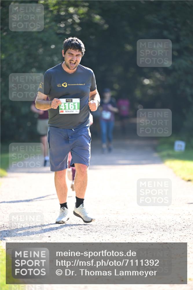 22.09.2024 - 32. Volkslauf durch das schöne Alstertal Dr. Thomas Lammeyer http://msf.ph/oto/7111392 22.09.2024 10:52:57 Laufen 4161 meine-sportfotos.de
