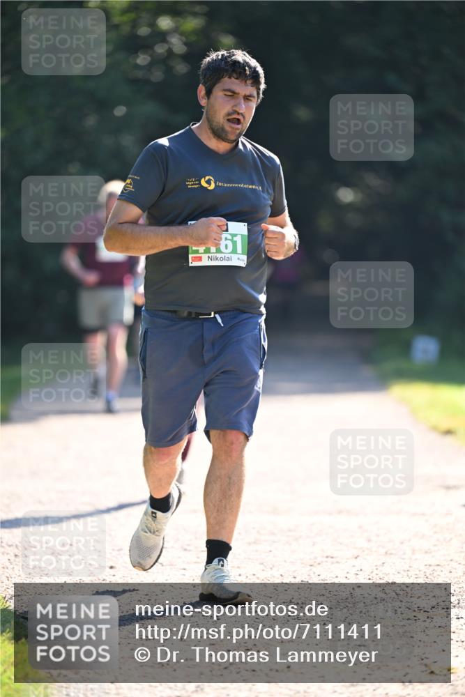 22.09.2024 - 32. Volkslauf durch das schöne Alstertal Dr. Thomas Lammeyer http://msf.ph/oto/7111411 22.09.2024 10:52:57 Laufen 61 meine-sportfotos.de