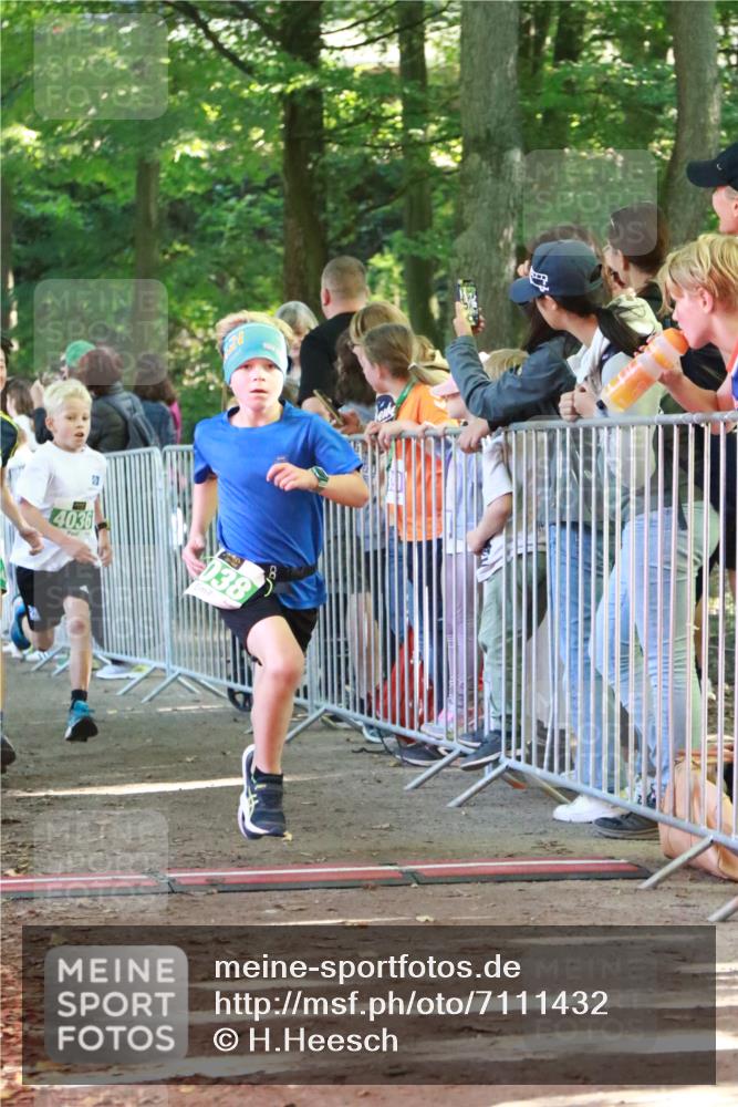 22.09.2024 - 32. Volkslauf durch das schöne Alstertal H.Heesch http://msf.ph/oto/7111432 22.09.2024 10:52:59 Ziel 4035, 4036, 4038, 4086, 4170 meine-sportfotos.de