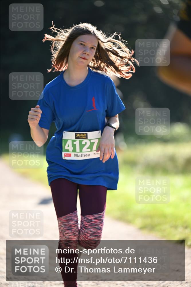 22.09.2024 - 32. Volkslauf durch das schöne Alstertal Dr. Thomas Lammeyer http://msf.ph/oto/7111436 22.09.2024 10:53:01 Laufen 4127 meine-sportfotos.de