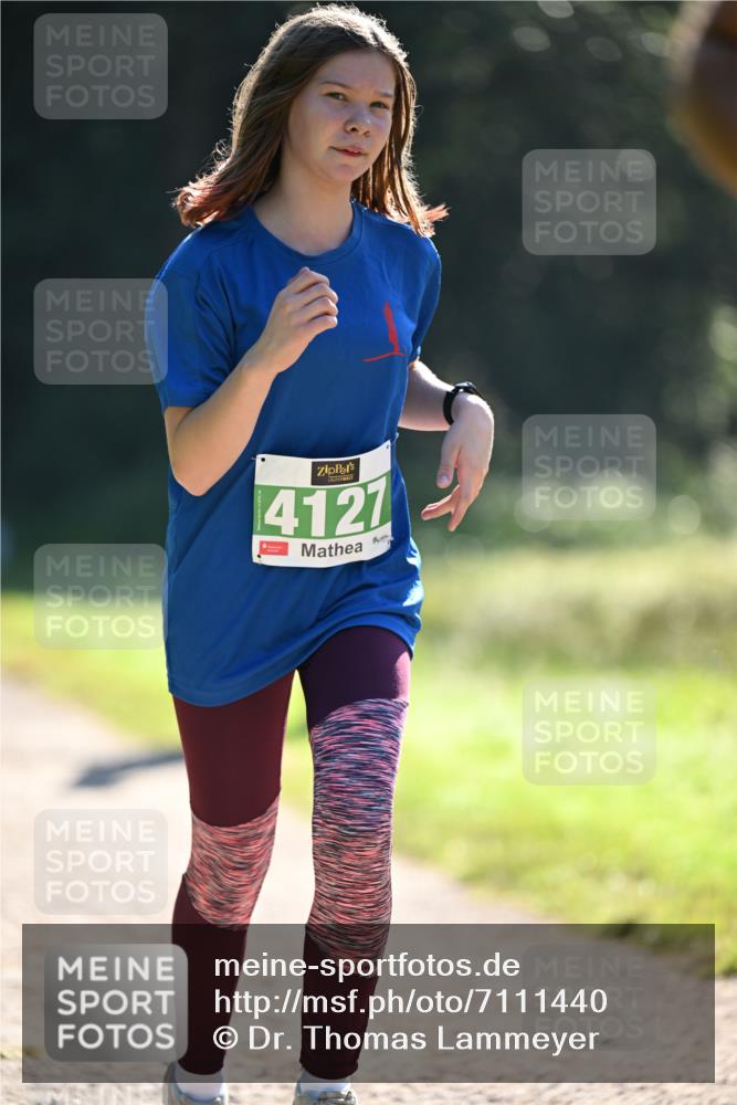 22.09.2024 - 32. Volkslauf durch das schöne Alstertal Dr. Thomas Lammeyer http://msf.ph/oto/7111440 22.09.2024 10:53:01 Laufen 4127 meine-sportfotos.de