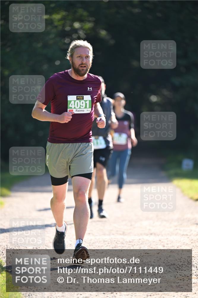 22.09.2024 - 32. Volkslauf durch das schöne Alstertal Dr. Thomas Lammeyer http://msf.ph/oto/7111449 22.09.2024 10:53:03 Laufen 4091 meine-sportfotos.de
