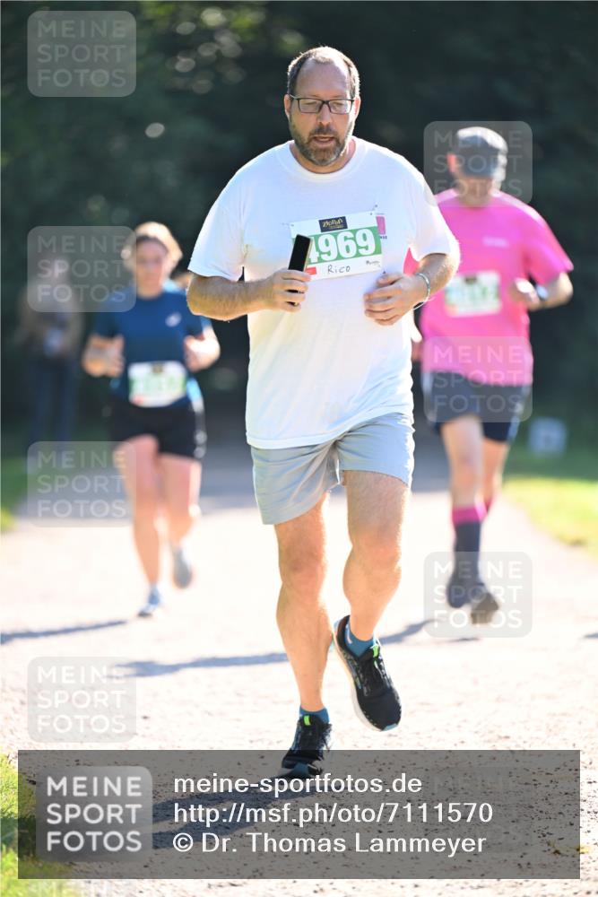 22.09.2024 - 32. Volkslauf durch das schöne Alstertal Dr. Thomas Lammeyer http://msf.ph/oto/7111570 22.09.2024 10:53:16 Laufen 1969 meine-sportfotos.de