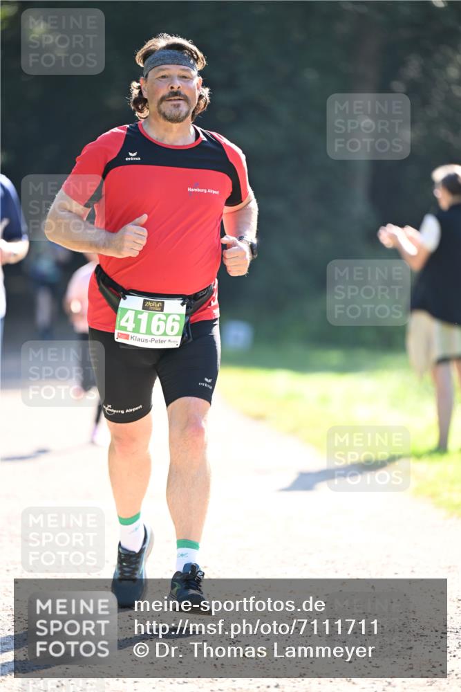 22.09.2024 - 32. Volkslauf durch das schöne Alstertal Dr. Thomas Lammeyer http://msf.ph/oto/7111711 22.09.2024 10:53:41 Laufen 4166 meine-sportfotos.de