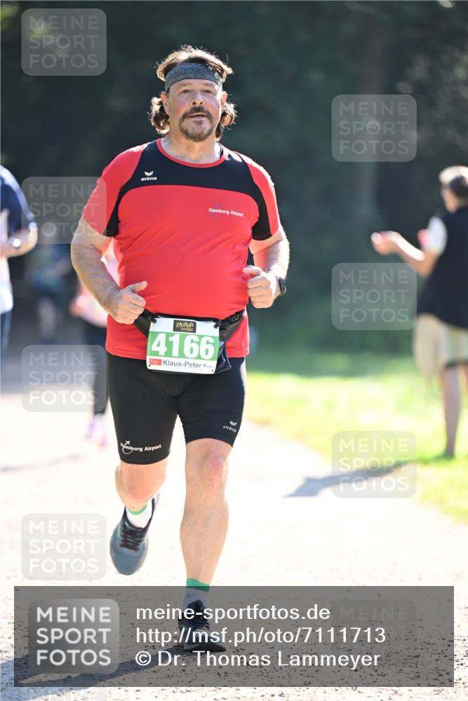 22.09.2024 - 32. Volkslauf durch das schöne Alstertal Dr. Thomas Lammeyer http://msf.ph/oto/7111713 22.09.2024 10:53:41 Laufen 4166 meine-sportfotos.de