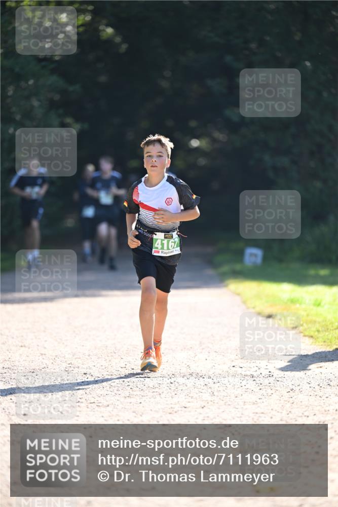 22.09.2024 - 32. Volkslauf durch das schöne Alstertal Dr. Thomas Lammeyer http://msf.ph/oto/7111963 22.09.2024 10:54:25 Laufen 4162 meine-sportfotos.de