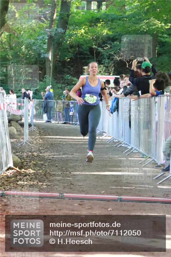 22.09.2024 - 32. Volkslauf durch das schöne Alstertal H.Heesch http://msf.ph/oto/7112050 22.09.2024 10:55:54 Ziel 4164, 4953 meine-sportfotos.de