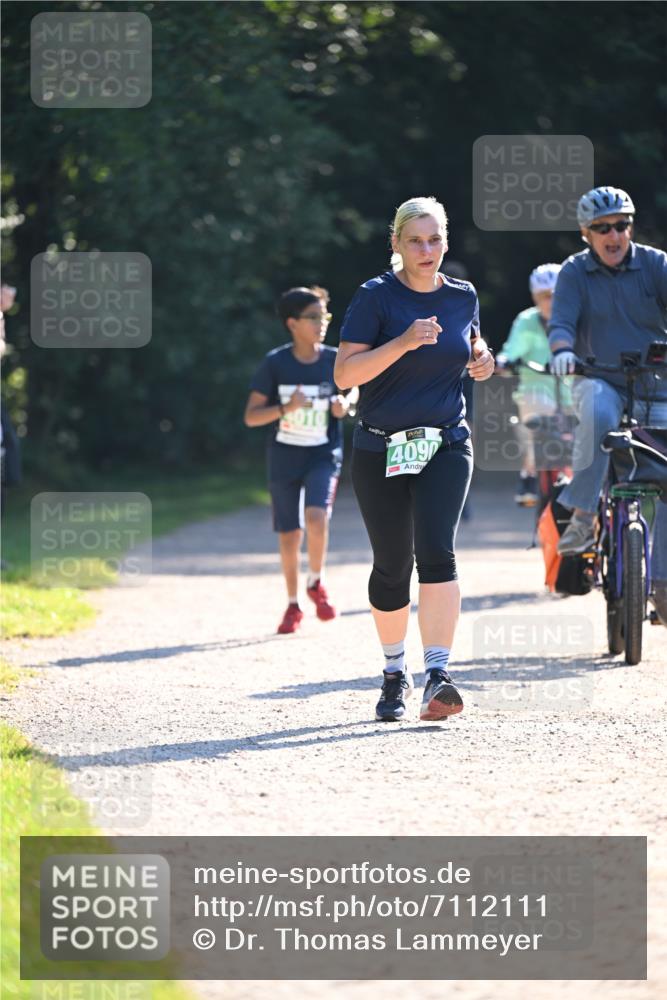 22.09.2024 - 32. Volkslauf durch das schöne Alstertal Dr. Thomas Lammeyer http://msf.ph/oto/7112111 22.09.2024 10:54:37 Laufen 2010, 409 meine-sportfotos.de