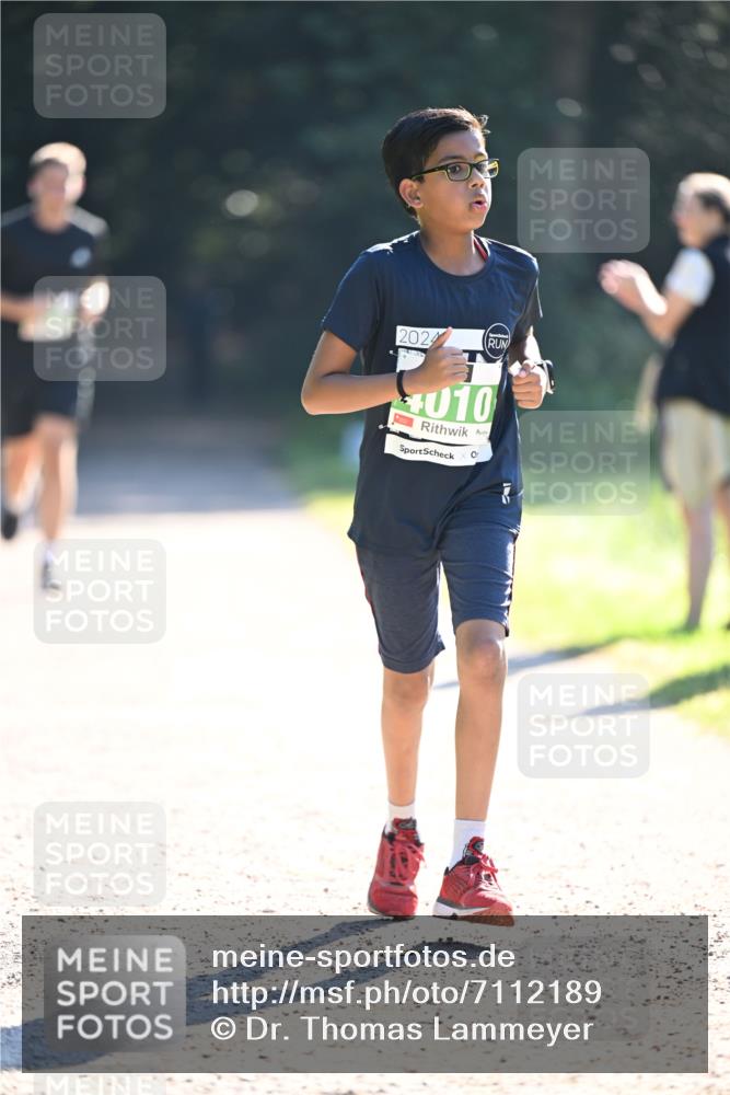 22.09.2024 - 32. Volkslauf durch das schöne Alstertal Dr. Thomas Lammeyer http://msf.ph/oto/7112189 22.09.2024 10:54:42 Laufen 2024, 010 meine-sportfotos.de