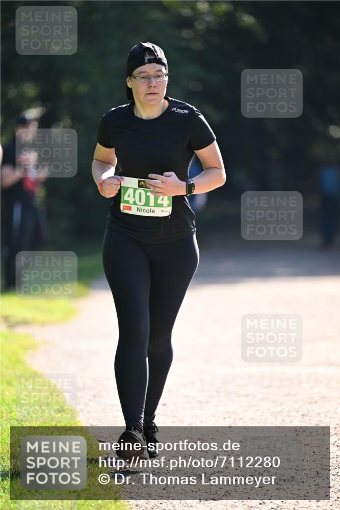 22.09.2024 - 32. Volkslauf durch das schöne Alstertal Dr. Thomas Lammeyer http://msf.ph/oto/7112280 22.09.2024 10:55:08 Laufen 4014 meine-sportfotos.de