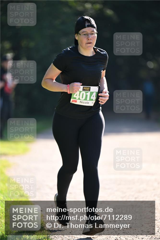 22.09.2024 - 32. Volkslauf durch das schöne Alstertal Dr. Thomas Lammeyer http://msf.ph/oto/7112289 22.09.2024 10:55:08 Laufen 4014 meine-sportfotos.de