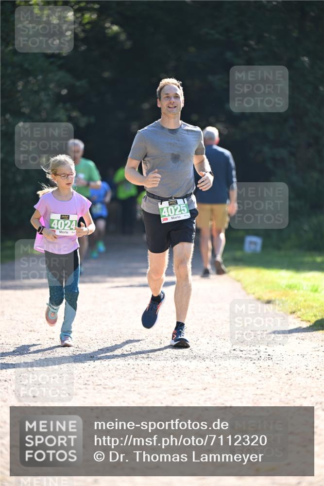 22.09.2024 - 32. Volkslauf durch das schöne Alstertal Dr. Thomas Lammeyer http://msf.ph/oto/7112320 22.09.2024 10:55:36 Laufen 4024, 4025 meine-sportfotos.de