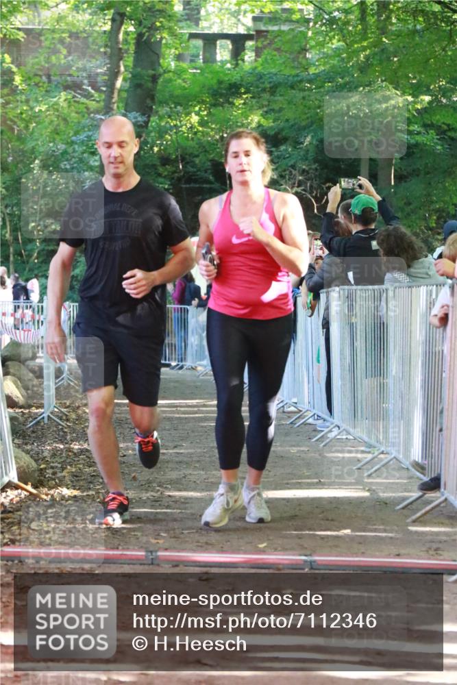 22.09.2024 - 32. Volkslauf durch das schöne Alstertal H.Heesch http://msf.ph/oto/7112346 22.09.2024 10:56:44 Ziel  meine-sportfotos.de