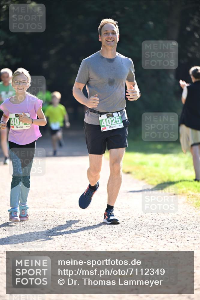 22.09.2024 - 32. Volkslauf durch das schöne Alstertal Dr. Thomas Lammeyer http://msf.ph/oto/7112349 22.09.2024 10:55:37 Laufen 40, 4025 meine-sportfotos.de
