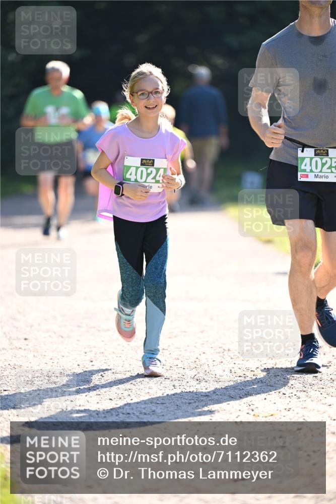 22.09.2024 - 32. Volkslauf durch das schöne Alstertal Dr. Thomas Lammeyer http://msf.ph/oto/7112362 22.09.2024 10:55:38 Laufen 4024, 4025 meine-sportfotos.de