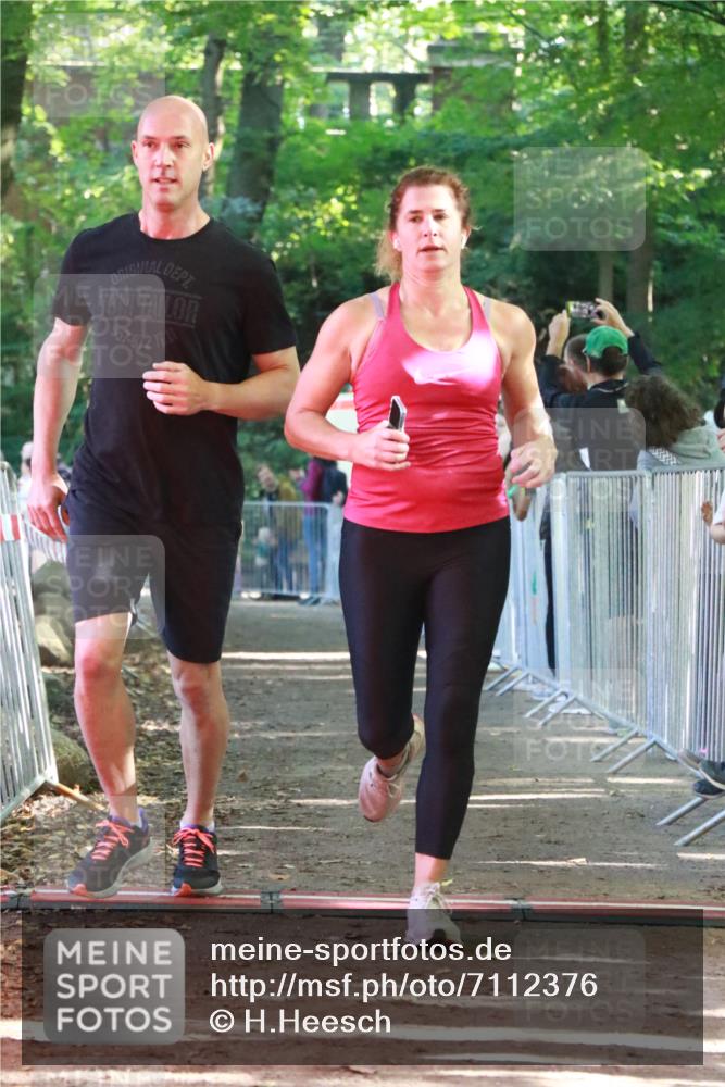 22.09.2024 - 32. Volkslauf durch das schöne Alstertal H.Heesch http://msf.ph/oto/7112376 22.09.2024 10:56:45 Ziel  meine-sportfotos.de