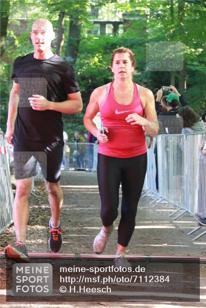 22.09.2024 - 32. Volkslauf durch das schöne Alstertal H.Heesch http://msf.ph/oto/7112384 22.09.2024 10:56:45 Ziel  meine-sportfotos.de