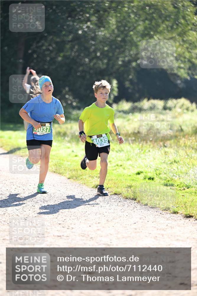22.09.2024 - 32. Volkslauf durch das schöne Alstertal Dr. Thomas Lammeyer http://msf.ph/oto/7112440 22.09.2024 10:55:43 Laufen 037, 4039 meine-sportfotos.de