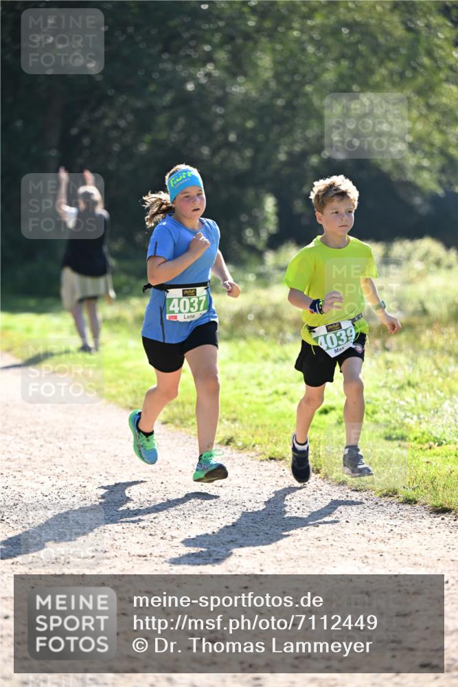 22.09.2024 - 32. Volkslauf durch das schöne Alstertal Dr. Thomas Lammeyer http://msf.ph/oto/7112449 22.09.2024 10:55:44 Laufen 4037, 4039 meine-sportfotos.de