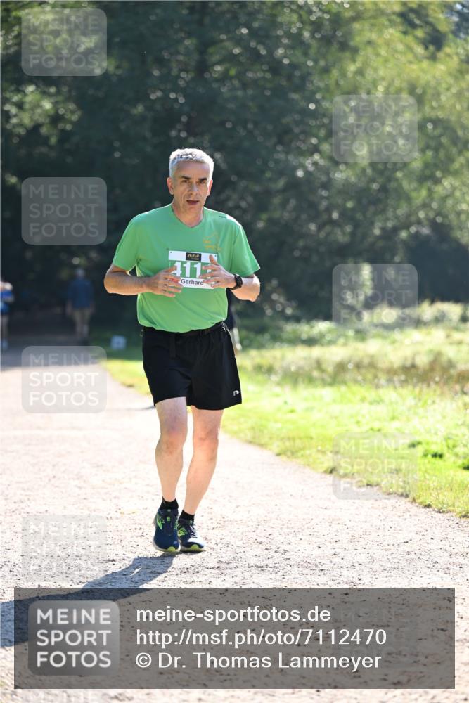 22.09.2024 - 32. Volkslauf durch das schöne Alstertal Dr. Thomas Lammeyer http://msf.ph/oto/7112470 22.09.2024 10:55:45 Laufen 411 meine-sportfotos.de