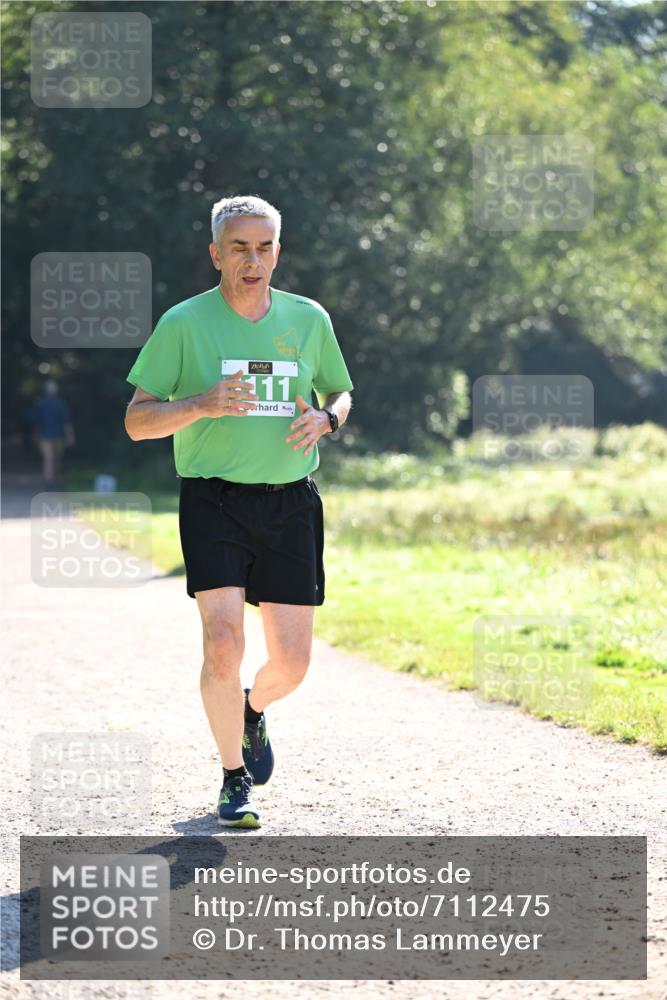 22.09.2024 - 32. Volkslauf durch das schöne Alstertal Dr. Thomas Lammeyer http://msf.ph/oto/7112475 22.09.2024 10:55:45 Laufen 11 meine-sportfotos.de
