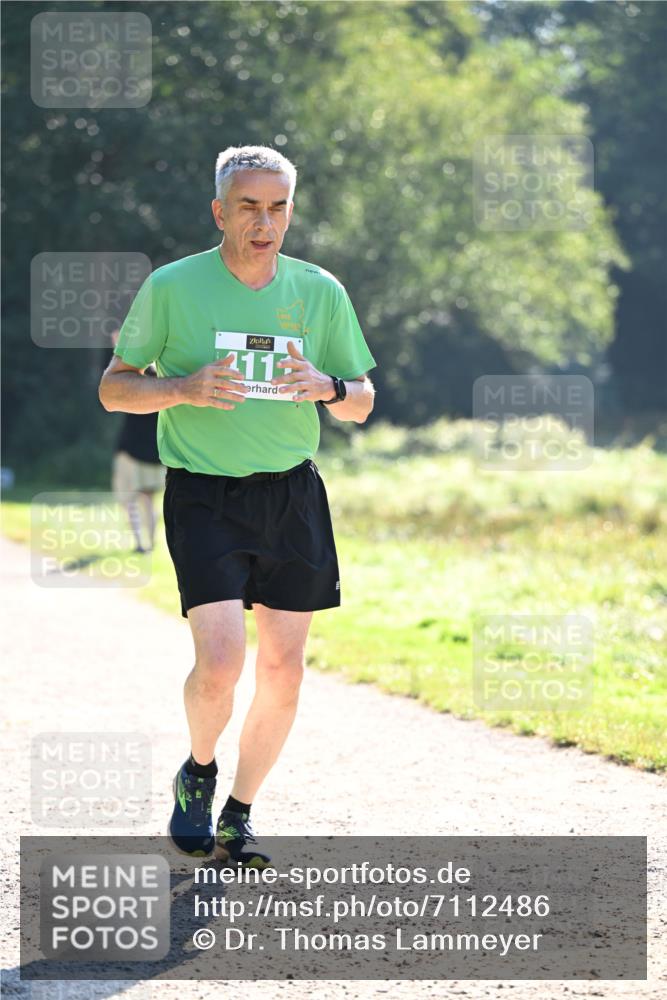 22.09.2024 - 32. Volkslauf durch das schöne Alstertal Dr. Thomas Lammeyer http://msf.ph/oto/7112486 22.09.2024 10:55:46 Laufen 11 meine-sportfotos.de