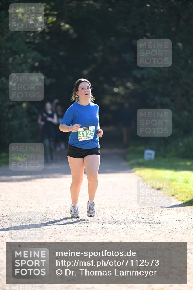 22.09.2024 - 32. Volkslauf durch das schöne Alstertal Dr. Thomas Lammeyer http://msf.ph/oto/7112573 22.09.2024 10:55:57 Laufen 4125 meine-sportfotos.de