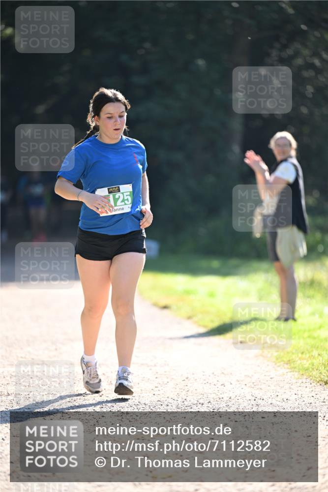 22.09.2024 - 32. Volkslauf durch das schöne Alstertal Dr. Thomas Lammeyer http://msf.ph/oto/7112582 22.09.2024 10:55:59 Laufen 125 meine-sportfotos.de