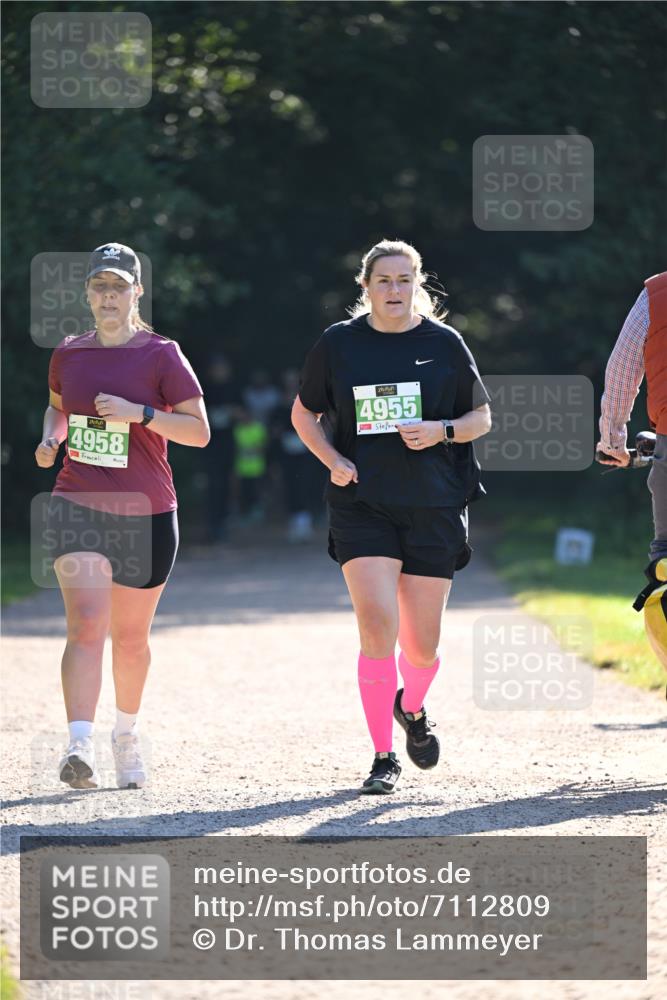 22.09.2024 - 32. Volkslauf durch das schöne Alstertal Dr. Thomas Lammeyer http://msf.ph/oto/7112809 22.09.2024 10:56:39 Laufen 4958, 4955 meine-sportfotos.de