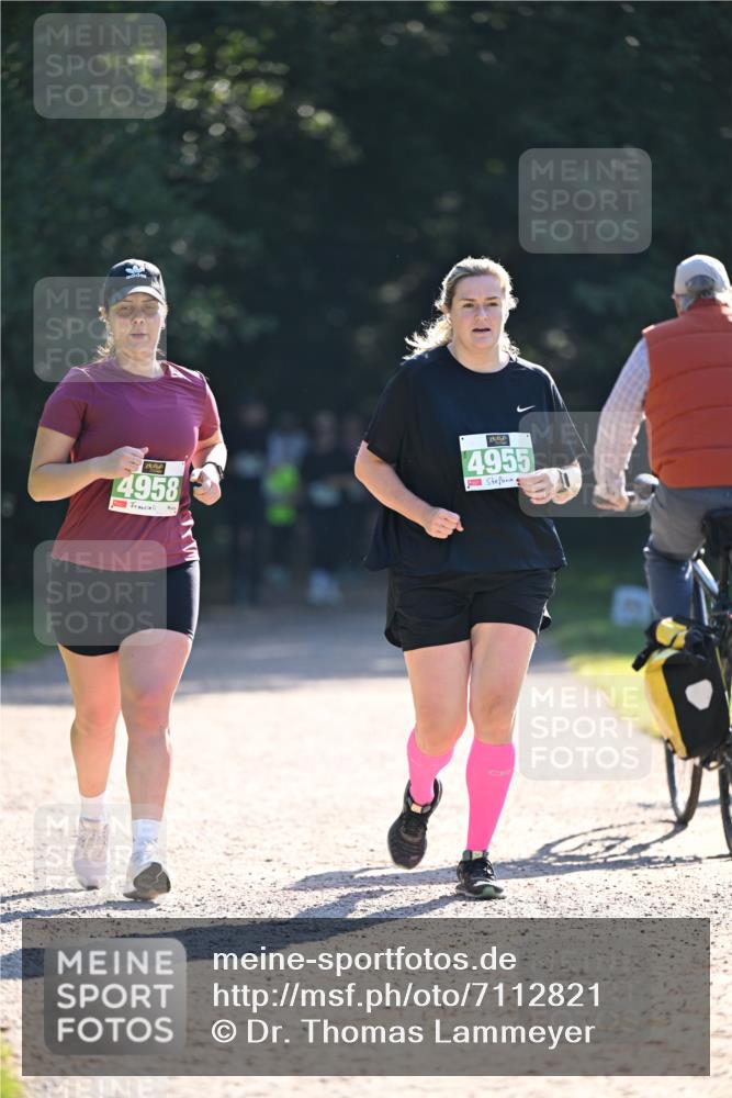 22.09.2024 - 32. Volkslauf durch das schöne Alstertal Dr. Thomas Lammeyer http://msf.ph/oto/7112821 22.09.2024 10:56:39 Laufen 4958, 4955 meine-sportfotos.de