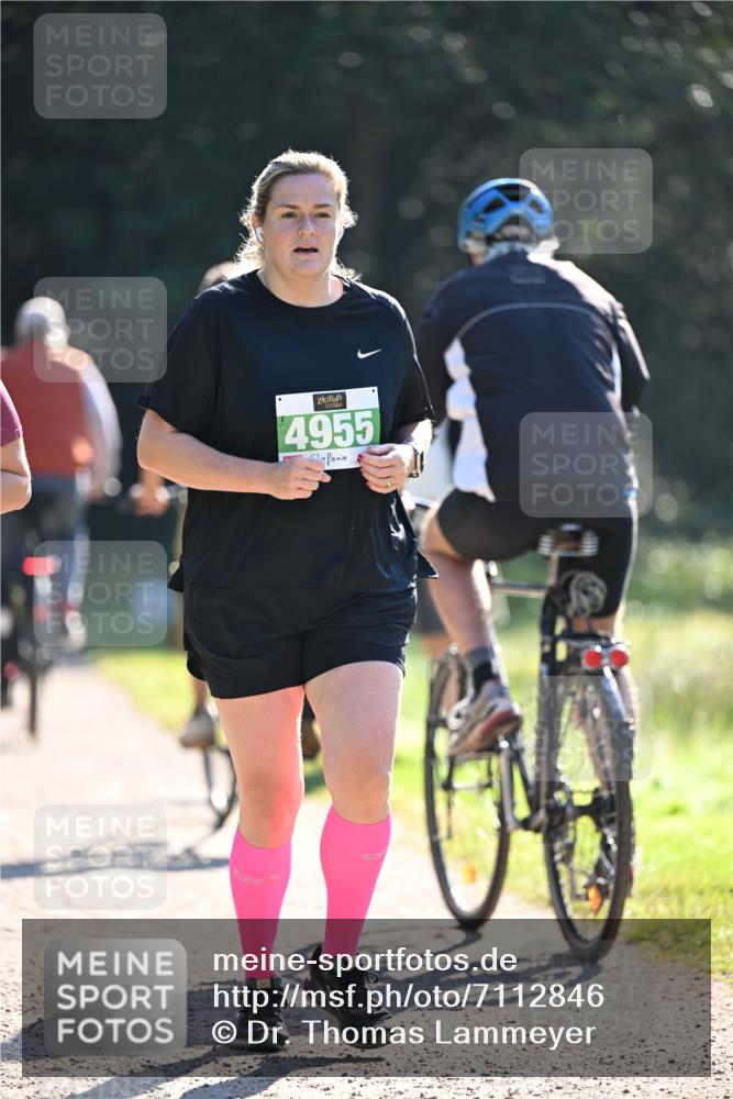 22.09.2024 - 32. Volkslauf durch das schöne Alstertal Dr. Thomas Lammeyer http://msf.ph/oto/7112846 22.09.2024 10:56:41 Laufen 4955 meine-sportfotos.de
