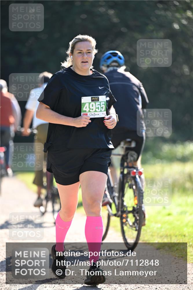 22.09.2024 - 32. Volkslauf durch das schöne Alstertal Dr. Thomas Lammeyer http://msf.ph/oto/7112848 22.09.2024 10:56:41 Laufen 4955 meine-sportfotos.de