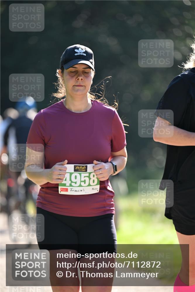 22.09.2024 - 32. Volkslauf durch das schöne Alstertal Dr. Thomas Lammeyer http://msf.ph/oto/7112872 22.09.2024 10:56:43 Laufen 4958 meine-sportfotos.de