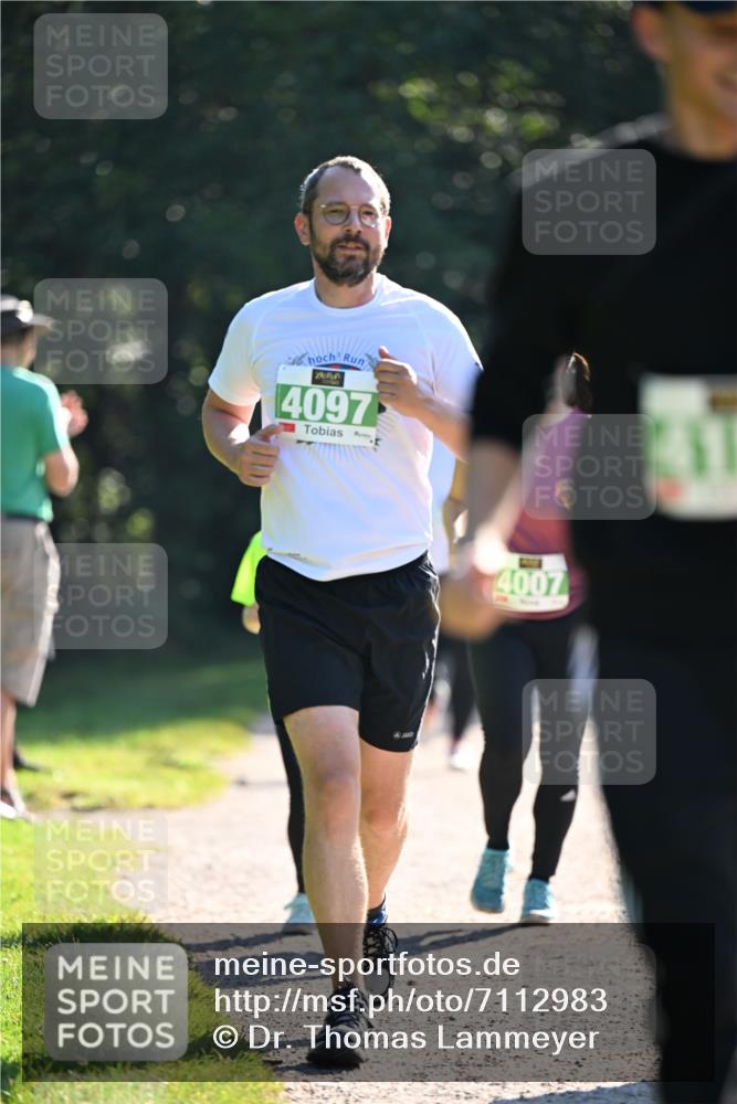 22.09.2024 - 32. Volkslauf durch das schöne Alstertal Dr. Thomas Lammeyer http://msf.ph/oto/7112983 22.09.2024 10:56:59 Laufen 4097, 4007 meine-sportfotos.de