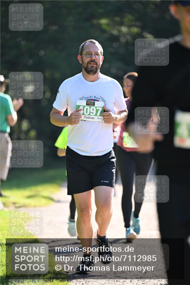 22.09.2024 - 32. Volkslauf durch das schöne Alstertal Dr. Thomas Lammeyer http://msf.ph/oto/7112985 22.09.2024 10:56:59 Laufen 4097 meine-sportfotos.de