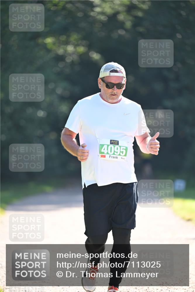 22.09.2024 - 32. Volkslauf durch das schöne Alstertal Dr. Thomas Lammeyer http://msf.ph/oto/7113025 22.09.2024 10:57:05 Laufen 4095 meine-sportfotos.de