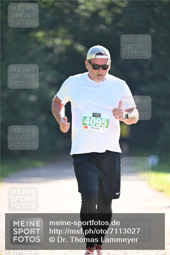 22.09.2024 - 32. Volkslauf durch das schöne Alstertal Dr. Thomas Lammeyer http://msf.ph/oto/7113027 22.09.2024 10:57:05 Laufen 4095 meine-sportfotos.de