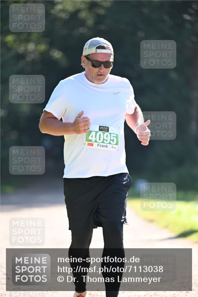 22.09.2024 - 32. Volkslauf durch das schöne Alstertal Dr. Thomas Lammeyer http://msf.ph/oto/7113038 22.09.2024 10:57:05 Laufen 4095 meine-sportfotos.de