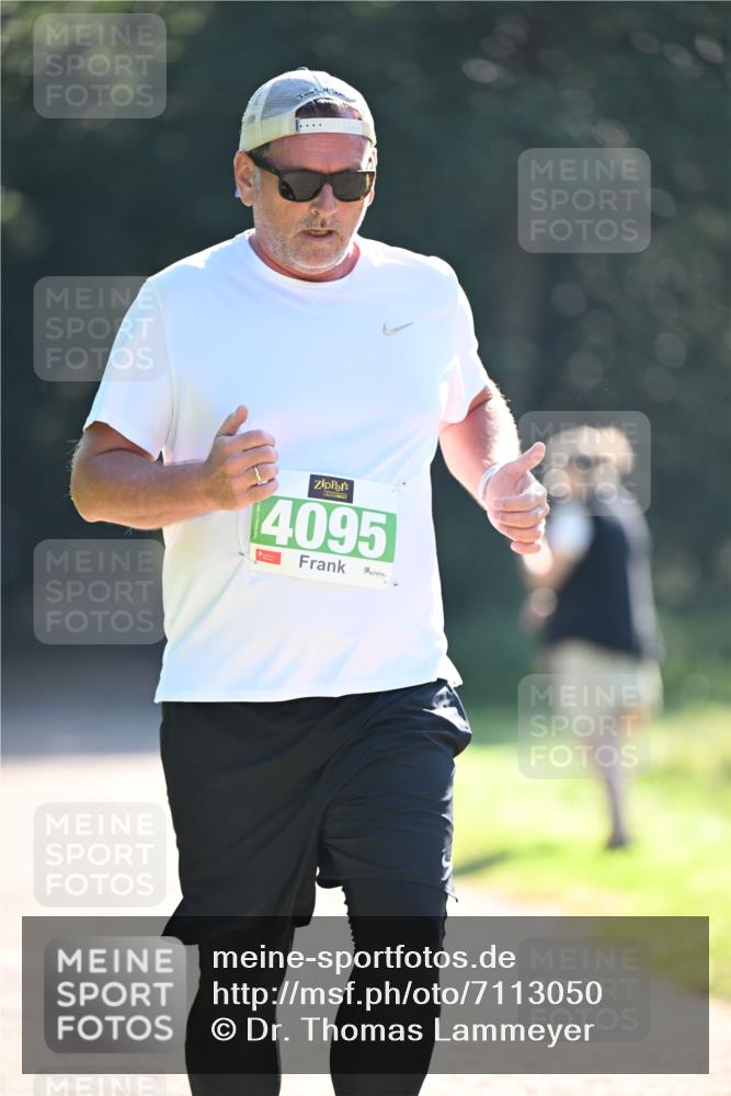 22.09.2024 - 32. Volkslauf durch das schöne Alstertal Dr. Thomas Lammeyer http://msf.ph/oto/7113050 22.09.2024 10:57:06 Laufen 4095 meine-sportfotos.de