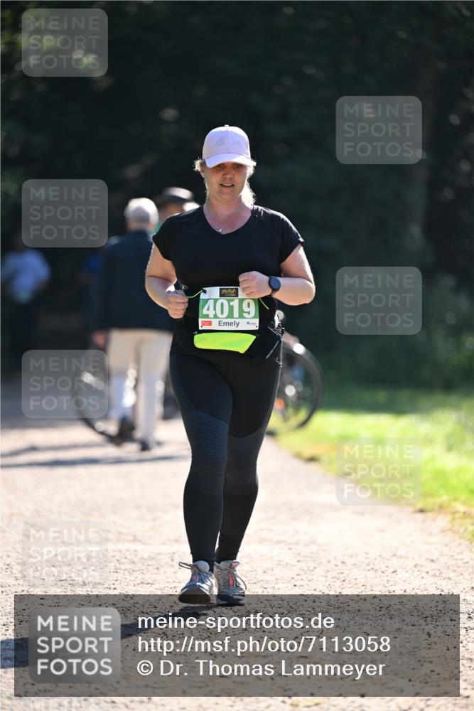 22.09.2024 - 32. Volkslauf durch das schöne Alstertal Dr. Thomas Lammeyer http://msf.ph/oto/7113058 22.09.2024 10:57:40 Laufen 4019 meine-sportfotos.de