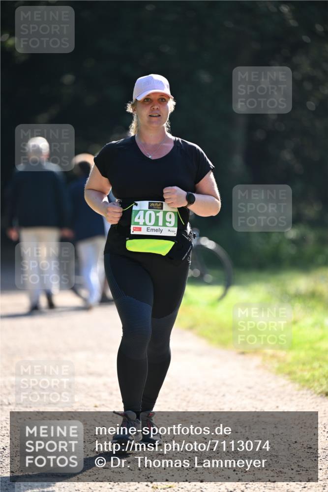 22.09.2024 - 32. Volkslauf durch das schöne Alstertal Dr. Thomas Lammeyer http://msf.ph/oto/7113074 22.09.2024 10:57:41 Laufen 4019 meine-sportfotos.de