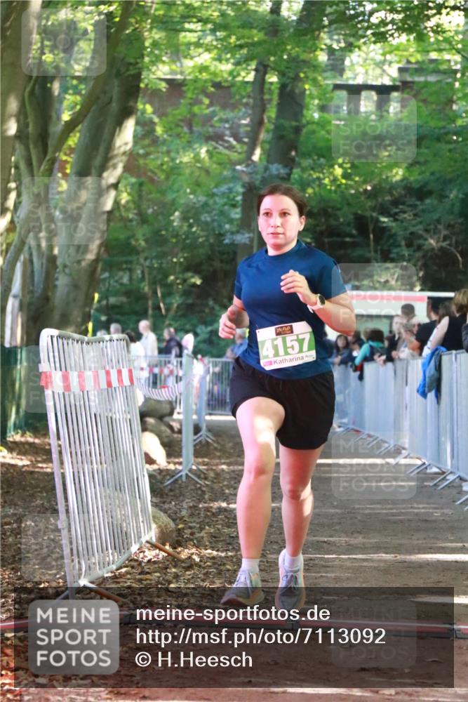 22.09.2024 - 32. Volkslauf durch das schöne Alstertal H.Heesch http://msf.ph/oto/7113092 22.09.2024 10:58:08 Ziel 4100, 4157 meine-sportfotos.de