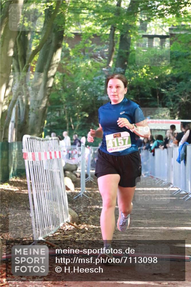 22.09.2024 - 32. Volkslauf durch das schöne Alstertal H.Heesch http://msf.ph/oto/7113098 22.09.2024 10:58:08 Ziel 4100, 4157 meine-sportfotos.de