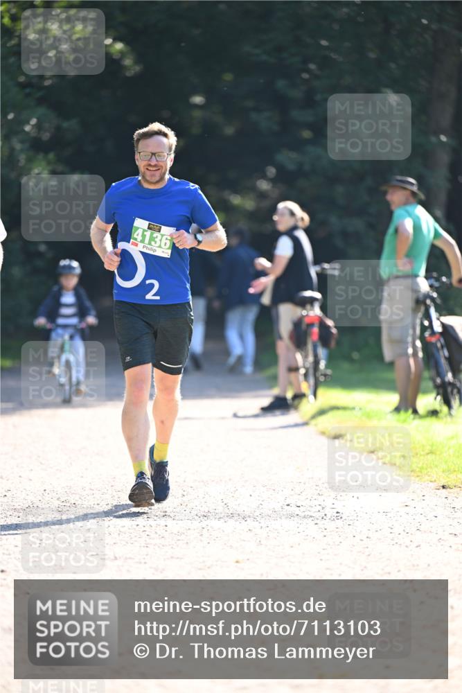 22.09.2024 - 32. Volkslauf durch das schöne Alstertal Dr. Thomas Lammeyer http://msf.ph/oto/7113103 22.09.2024 10:57:55 Laufen 4136, 2 meine-sportfotos.de