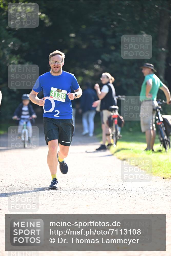 22.09.2024 - 32. Volkslauf durch das schöne Alstertal Dr. Thomas Lammeyer http://msf.ph/oto/7113108 22.09.2024 10:57:56 Laufen 4136, 2 meine-sportfotos.de